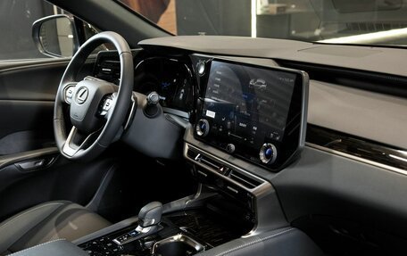 Lexus RX IV рестайлинг, 2025 год, 7 800 000 рублей, 15 фотография