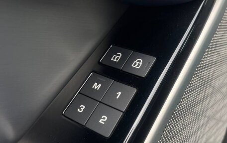 Land Rover Range Rover Velar I, 2021 год, 9 379 000 рублей, 21 фотография