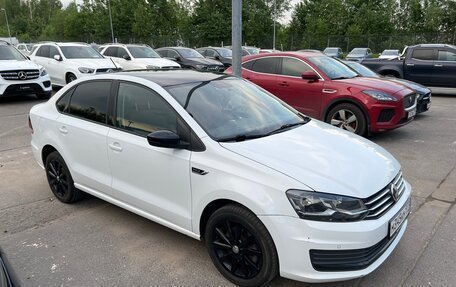 Volkswagen Polo VI (EU Market), 2019 год, 1 350 000 рублей, 2 фотография