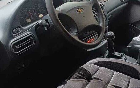Chevrolet Niva I рестайлинг, 2005 год, 250 000 рублей, 15 фотография