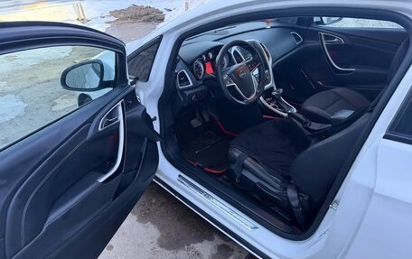 Opel Astra J, 2012 год, 680 000 рублей, 5 фотография