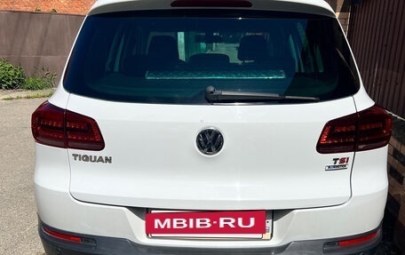 Volkswagen Tiguan I, 2015 год, 1 400 000 рублей, 2 фотография
