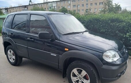 Chevrolet Niva I рестайлинг, 2009 год, 440 000 рублей, 2 фотография