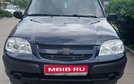 Chevrolet Niva I рестайлинг, 2009 год, 440 000 рублей, 8 фотография