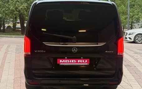 Mercedes-Benz V-Класс, 2022 год, 8 500 000 рублей, 3 фотография