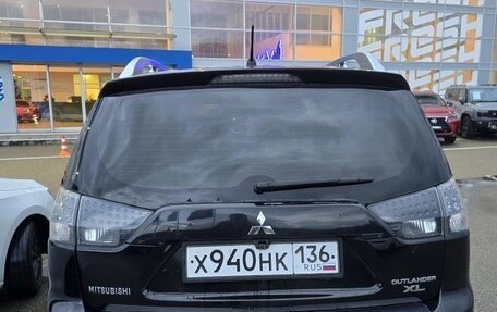 Mitsubishi Outlander III рестайлинг 3, 2008 год, 1 050 000 рублей, 4 фотография