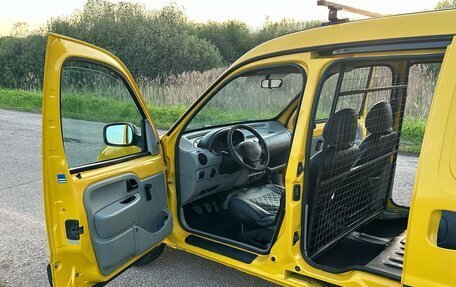 Renault Kangoo II рестайлинг, 2001 год, 295 000 рублей, 9 фотография