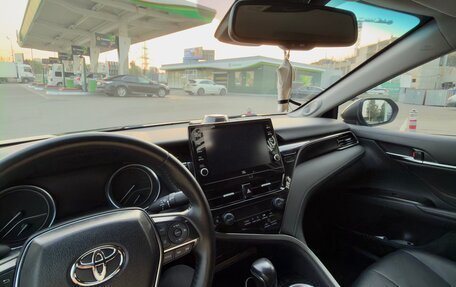 Toyota Camry, 2021 год, 3 650 000 рублей, 3 фотография