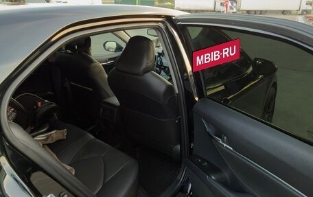 Toyota Camry, 2021 год, 3 650 000 рублей, 5 фотография