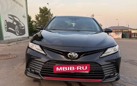 Toyota Camry, 2021 год, 3 650 000 рублей, 13 фотография
