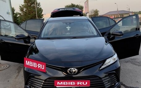 Toyota Camry, 2021 год, 3 650 000 рублей, 12 фотография