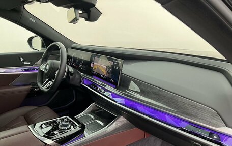 BMW 7 серия, 2024 год, 13 700 000 рублей, 14 фотография