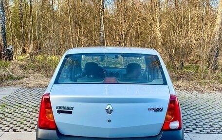 Renault Logan I, 2005 год, 220 000 рублей, 2 фотография