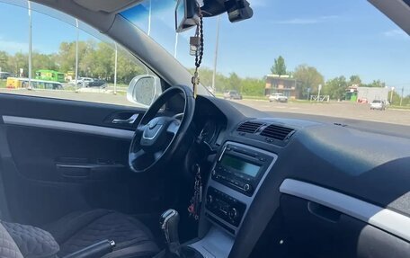 Skoda Octavia, 2011 год, 1 200 000 рублей, 11 фотография