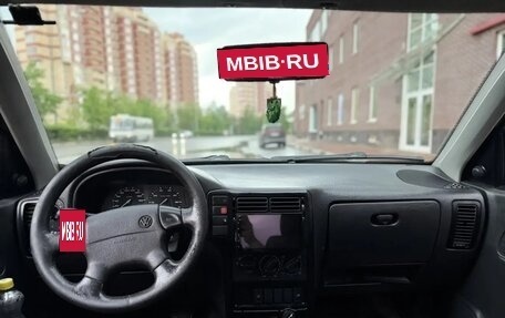 Volkswagen Polo III рестайлинг, 1998 год, 330 000 рублей, 13 фотография
