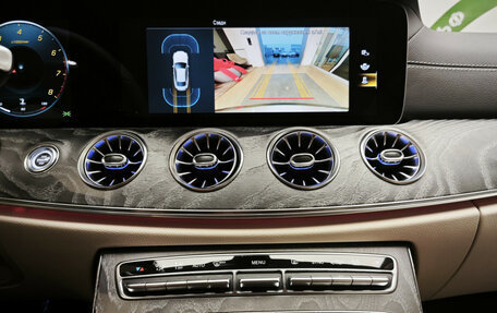 Mercedes-Benz E-Класс, 2020 год, 5 190 000 рублей, 10 фотография
