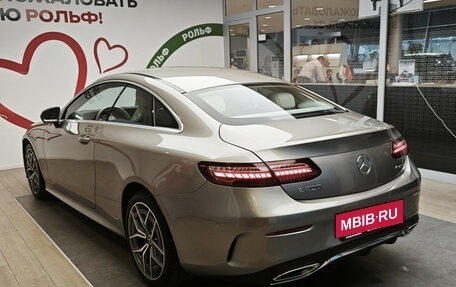 Mercedes-Benz E-Класс, 2020 год, 5 190 000 рублей, 6 фотография