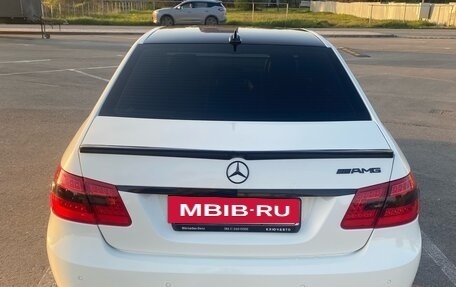 Mercedes-Benz E-Класс, 2011 год, 1 500 000 рублей, 7 фотография