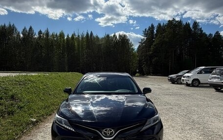 Toyota Camry, 2020 год, 3 100 000 рублей, 3 фотография