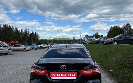 Toyota Camry, 2020 год, 3 100 000 рублей, 5 фотография