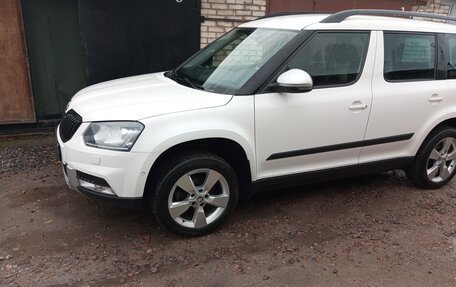 Skoda Yeti I рестайлинг, 2015 год, 1 470 000 рублей, 8 фотография