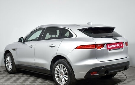 Jaguar F-Pace, 2017 год, 2 125 000 рублей, 7 фотография