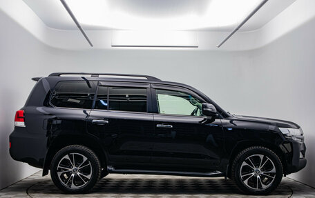 Toyota Land Cruiser 200, 2020 год, 7 954 000 рублей, 4 фотография