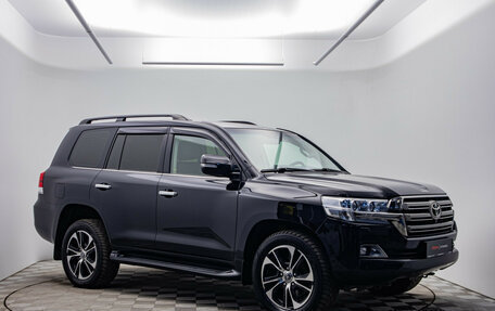 Toyota Land Cruiser 200, 2020 год, 7 954 000 рублей, 3 фотография