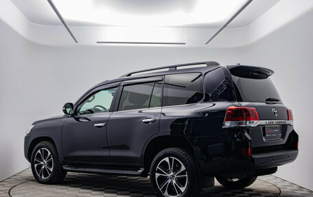 Toyota Land Cruiser 200, 2020 год, 7 954 000 рублей, 7 фотография
