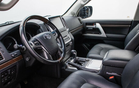 Toyota Land Cruiser 200, 2020 год, 7 954 000 рублей, 10 фотография