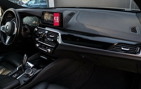 BMW 6 серия, 2018 год, 4 100 000 рублей, 14 фотография