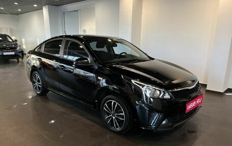 KIA Rio IV, 2021 год, 1 655 000 рублей, 1 фотография