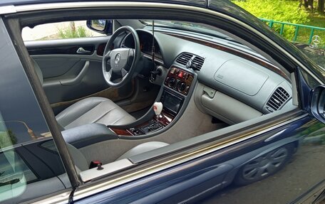 Mercedes-Benz CLK-Класс, 1997 год, 570 000 рублей, 32 фотография