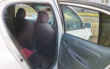 Toyota Vitz, 2000 год, 265 000 рублей, 5 фотография