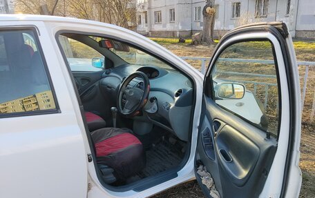 Toyota Vitz, 2000 год, 265 000 рублей, 6 фотография