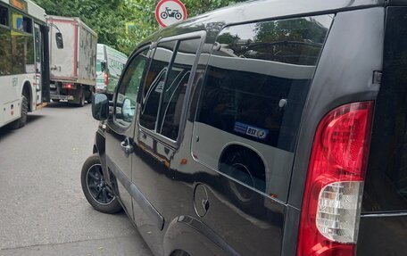 Fiat Doblo I, 2010 год, 700 000 рублей, 3 фотография