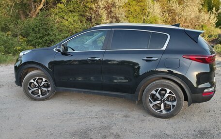 KIA Sportage IV рестайлинг, 2021 год, 2 620 000 рублей, 2 фотография