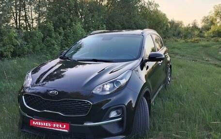 KIA Sportage IV рестайлинг, 2021 год, 2 620 000 рублей, 5 фотография