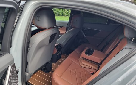 BMW 5 серия, 2025 год, 8 150 000 рублей, 18 фотография