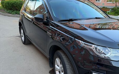 Land Rover Discovery Sport I рестайлинг, 2018 год, 2 699 000 рублей, 3 фотография