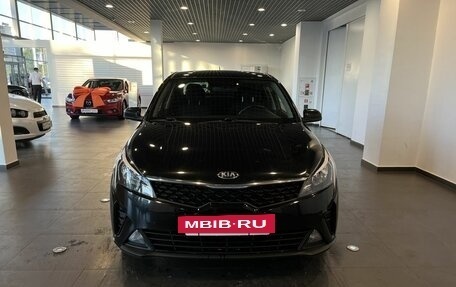 KIA Rio IV, 2021 год, 1 655 000 рублей, 8 фотография