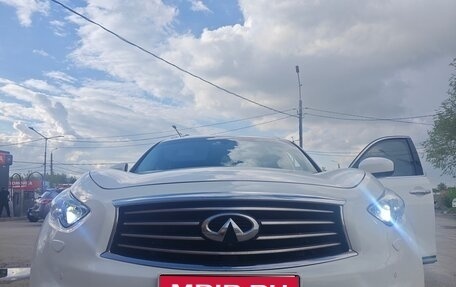 Infiniti FX II, 2011 год, 1 750 000 рублей, 1 фотография