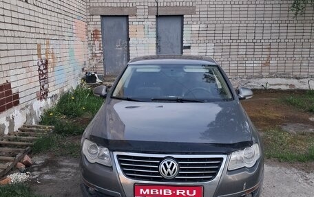Volkswagen Passat B6, 2005 год, 400 000 рублей, 1 фотография
