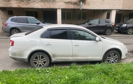 Volkswagen Jetta VI, 2010 год, 374 000 рублей, 7 фотография