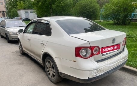 Volkswagen Jetta VI, 2010 год, 374 000 рублей, 4 фотография