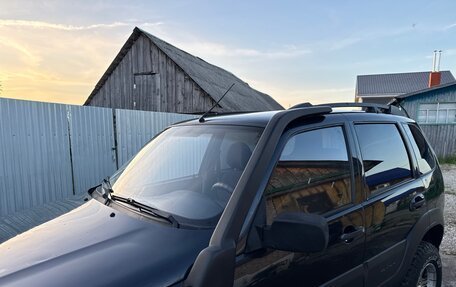 Chevrolet Niva I рестайлинг, 2010 год, 430 000 рублей, 11 фотография