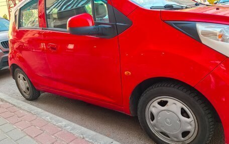 Chevrolet Spark III, 2011 год, 550 000 рублей, 2 фотография