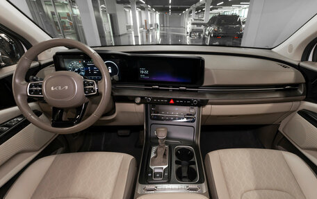 KIA Carnival, 2022 год, 3 990 000 рублей, 8 фотография