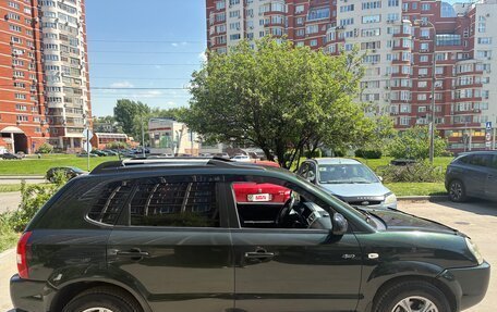 Hyundai Tucson III, 2005 год, 999 999 рублей, 5 фотография