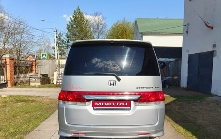 Honda Stepwgn III, 2005 год, 1 050 000 рублей, 6 фотография